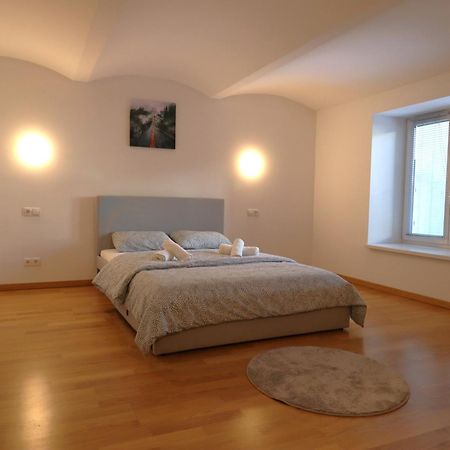 וינה Luxurioeses Duplex Apartment 130M2 מראה חיצוני תמונה