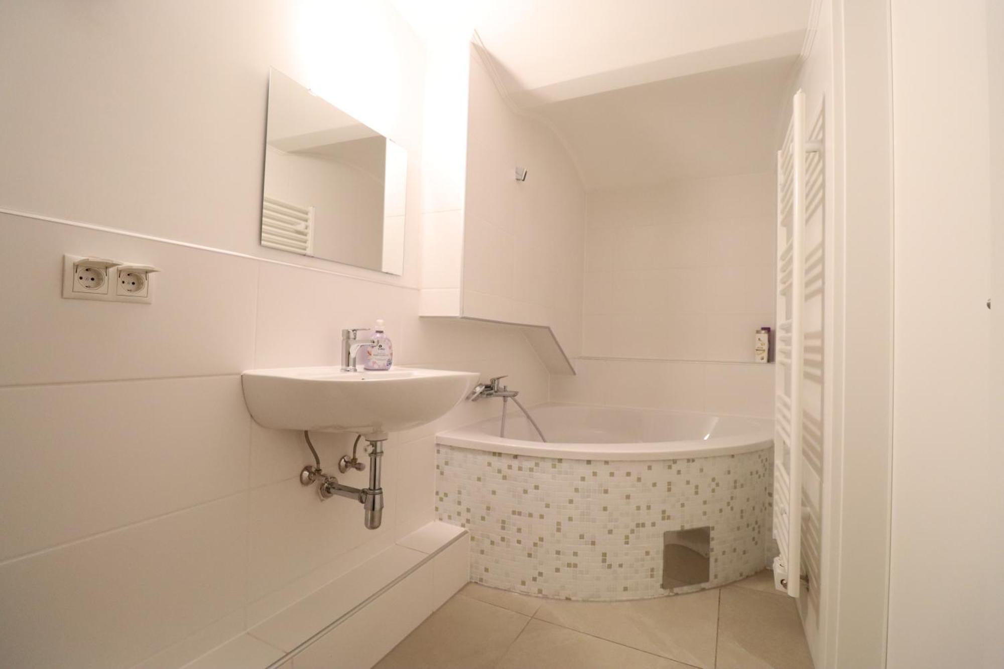 וינה Luxurioeses Duplex Apartment 130M2 מראה חיצוני תמונה