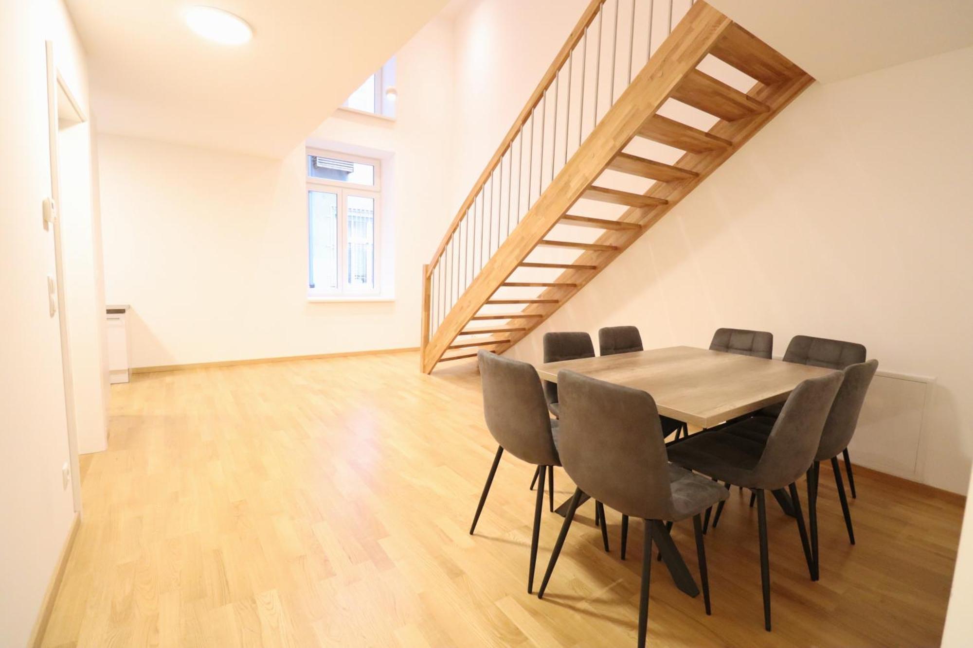 וינה Luxurioeses Duplex Apartment 130M2 מראה חיצוני תמונה