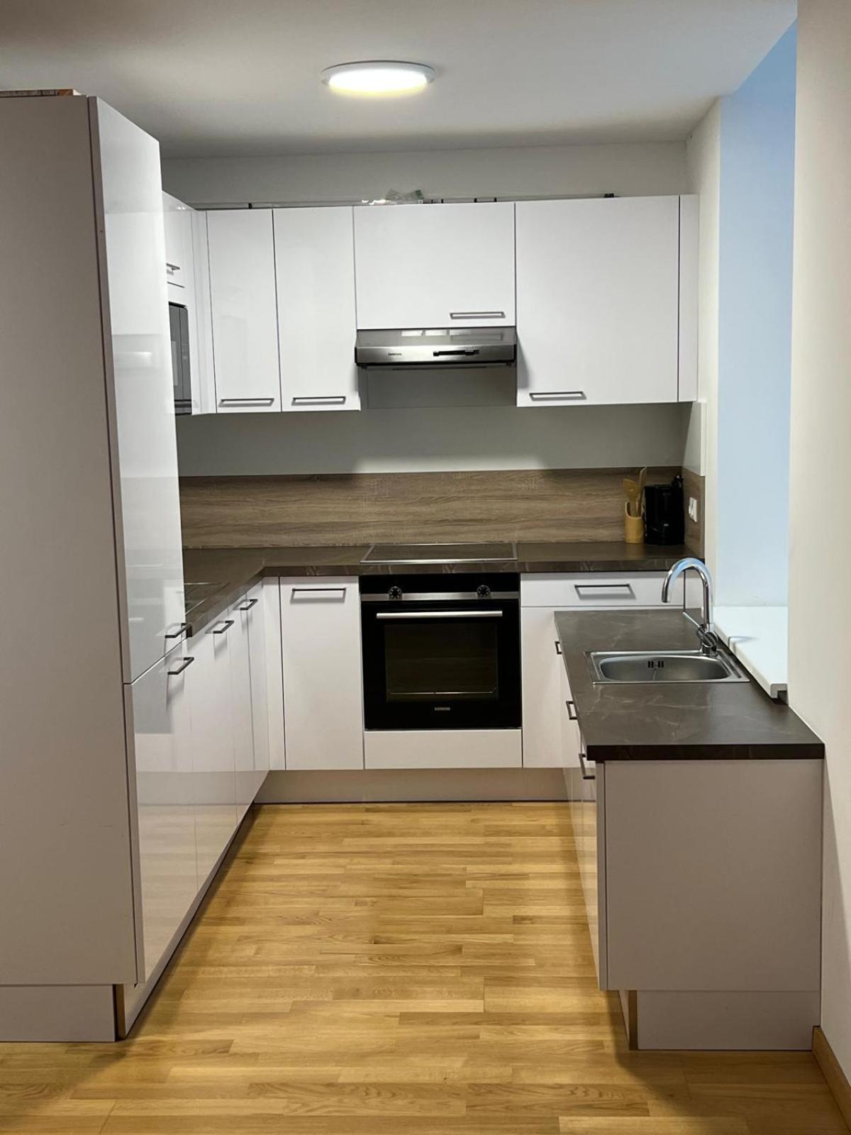 וינה Luxurioeses Duplex Apartment 130M2 מראה חיצוני תמונה